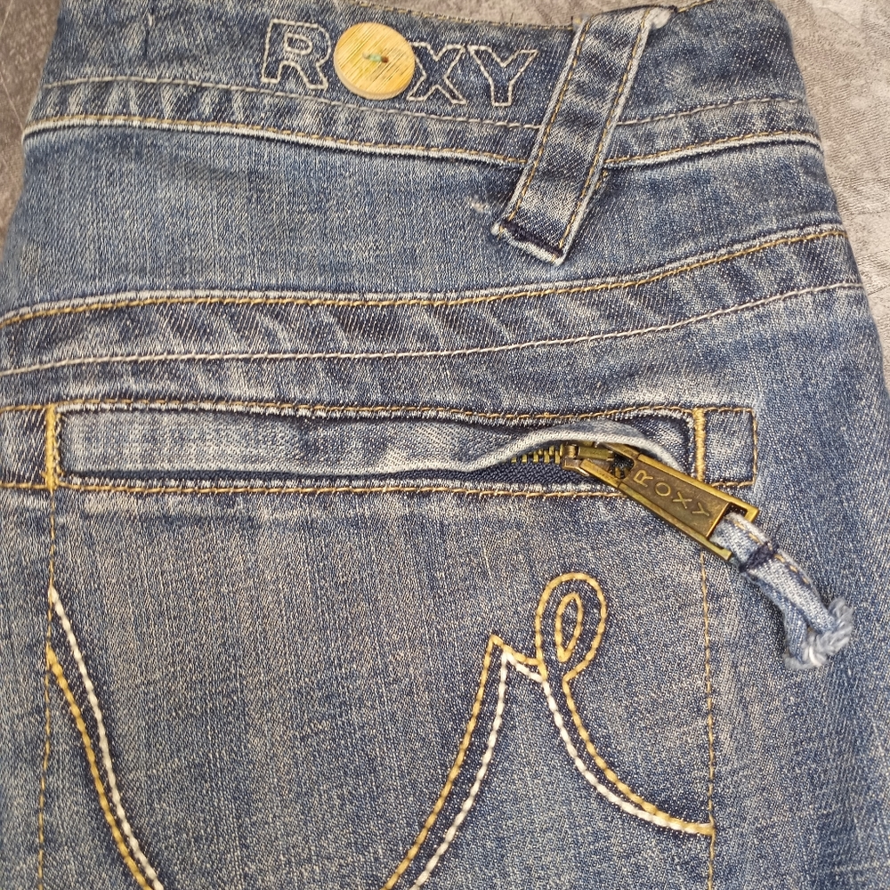 Roxy limited edition jeans size 7 - Picture 6 of 8